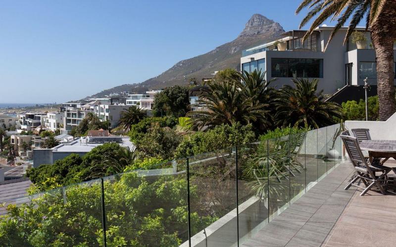 4 Bedroom Property for Sale in Camps Bay Western Cape